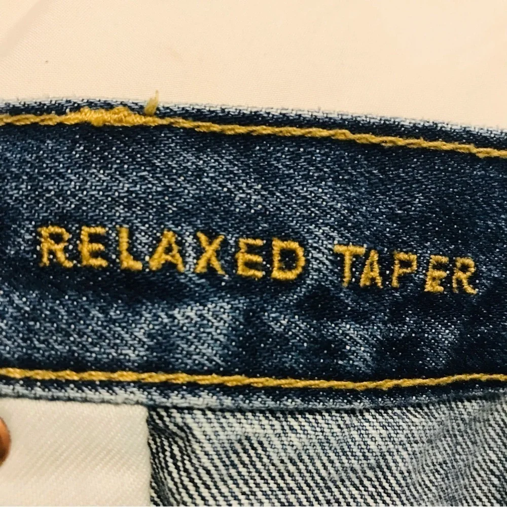 American Eagle Destructed Relaxed Fit Tapered Leg Denim Jeans Men’s sir 44x32 44